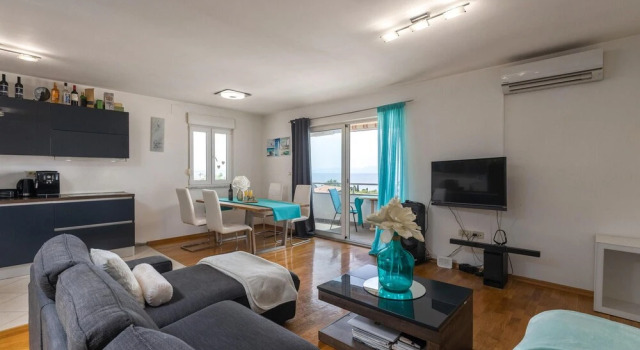 Awesome Apartment in Kostrena With Wifi and 3 Bedrooms, Забронировать Апартаменты/квартира Кострена Приморско-Горанская жупания
