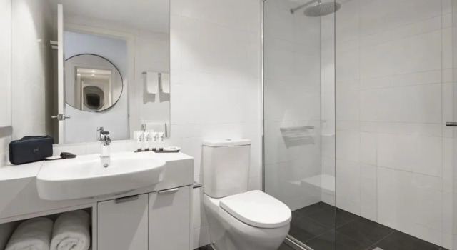 Апартаменты с 2 комнатами Quest St Kilda Road