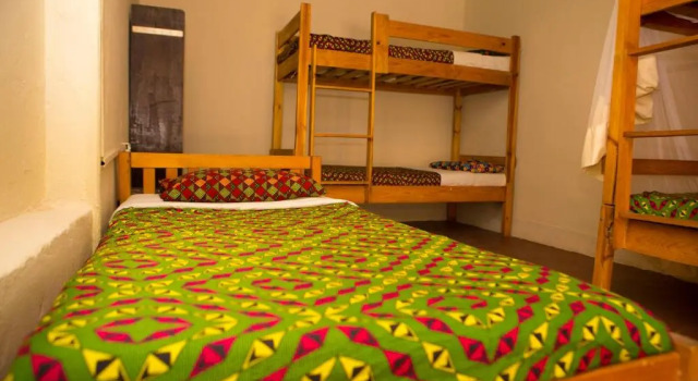 Pat în dormitor Lusaka Backpackers