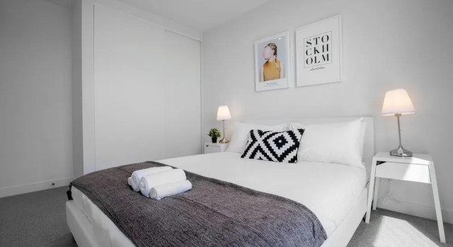 61*Boutique one-bedroom*Boxhill Central*Mall