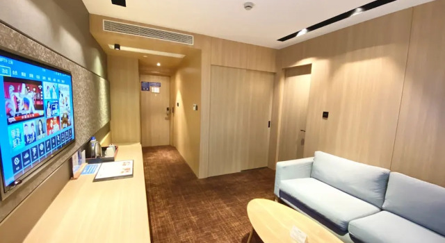 Номер Grand Hotel Coka Shanghai Pudong Airport