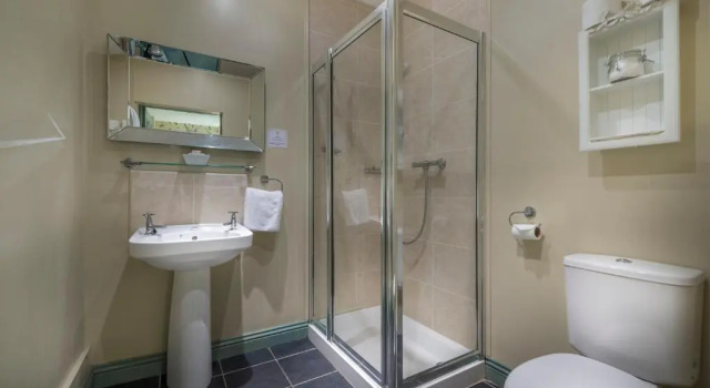 Двухместный номер Classic The Golden Fleece Hotel, Thirsk, North Yorkshire - The Coaching Inn Group