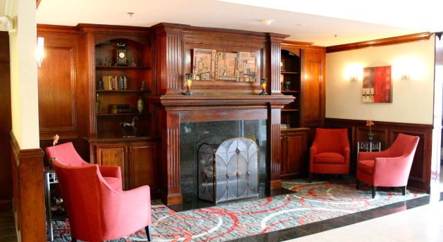Holiday Inn Express Hotel & Suites Waterford, Varaa Hotelli  