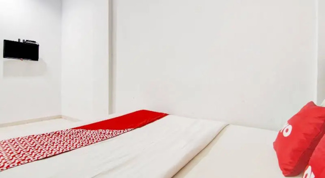 OYO 90310 H Residence
