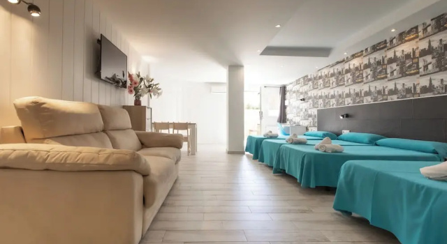 Четырёхместный номер Standard Hotel Zen Airport