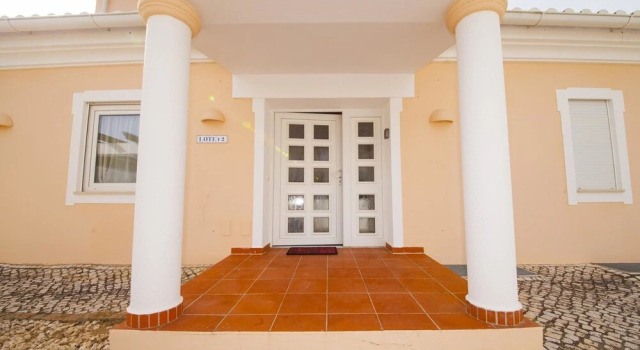 D08 - Bay View Villa in Vale da Lama, Reservar Vila Odiaxere Albufeira