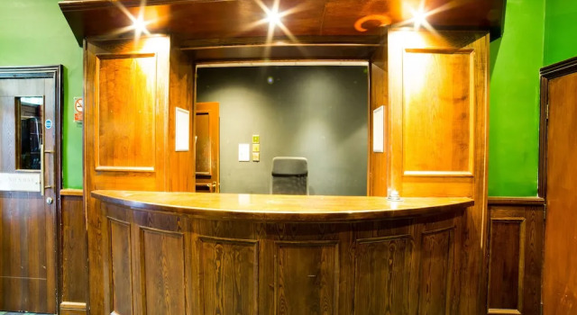 OYO Hotel Majestic, Забронировать Отель Отели Англии 3 звезды, 3*