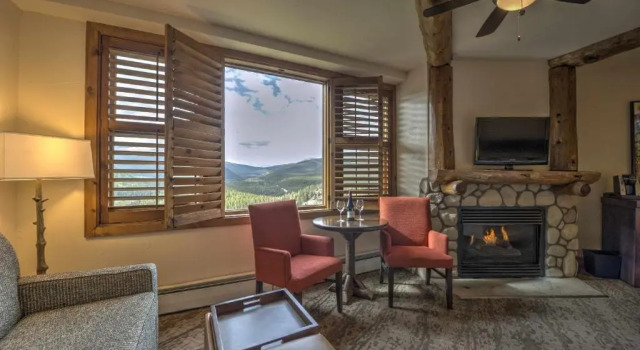 Номер Standard с видом на горы The Lodge at Breckenridge
