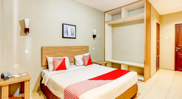 OYO 90027 Ulin Guesthouse, Book Hotel Samarinda 