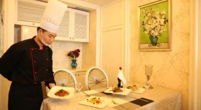 Qingdao SSC International Apartment Hotel