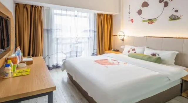 Двухместный люкс Zhufangzi Cinema Hotel (Anyue Beimenkou)