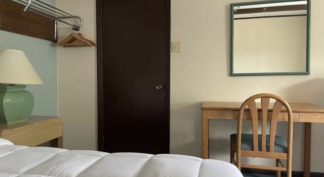 Номер Standard Gatehouse Motel