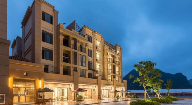 Meeteem Boutique Hotel, Book Boutique Hotel Hoteller i Baise med parkering, Parkering