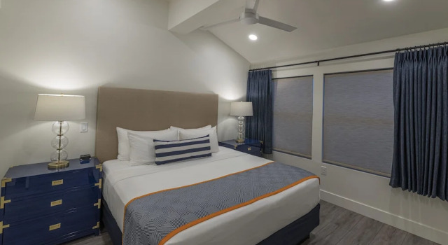 The Suites at Fishermens Village - 2 Bedroom Suites, Забронировать Апарт-отель Отели Пунта Горда 3 звезды, рядом с Торгово-развлекательный комплекс Fishermen's Village, 3*