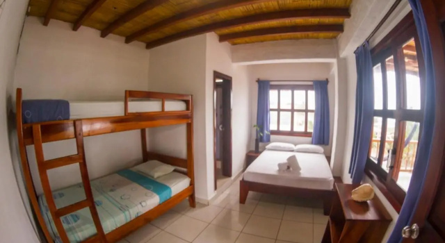 Cocoa Beachfront Inn, Reserva ahora Hotel Hoteles en Manabi con aparcamiento, Aparcamiento