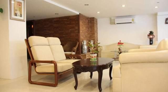 Suites 31 Sukhumvit