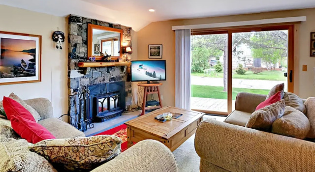 4br W/ Hot Tub Near Beach & Slopes 4 Bedroom Home
