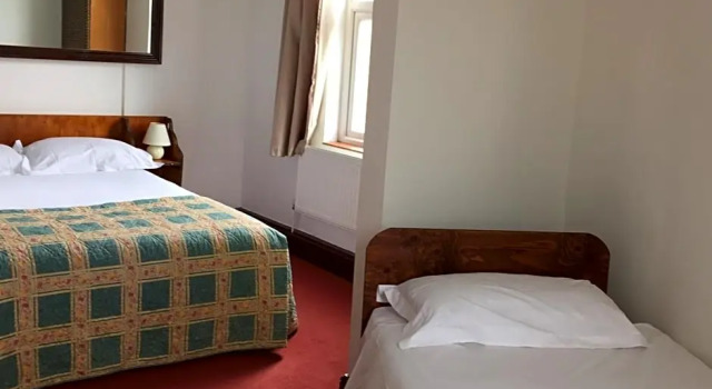 Семейный номер Standard The Richmond Hotel