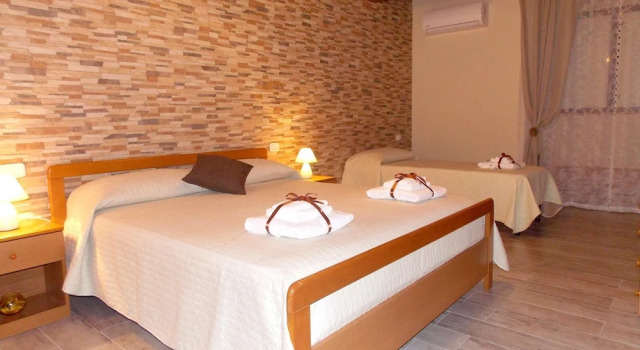 House With 3 Bedrooms in Frascineto, With Wonderful Mountain View, Bal, Réserver Hôtel Frascineto Pollino