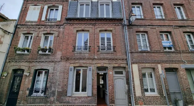 La Maison d’Etienne Renovated in 2025! City Center 4 Guests, Забронировать Отель Онфлер 
