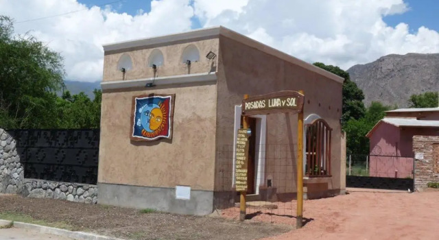 Cabañas Luna y Sol, Забронировать Отель Кафайяте Salta Wine Route, рядом с Винодельня Bodega El Esteco