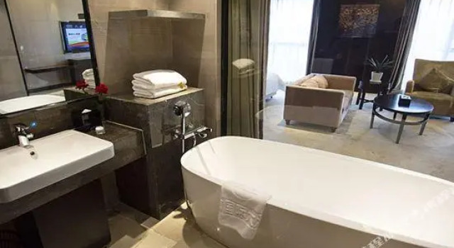 Люкс Deluxe Huaguoshan Rongxin Hotel