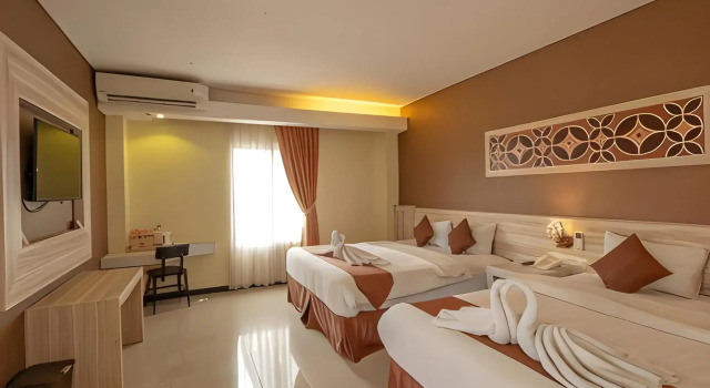 Red Chilies Hotel