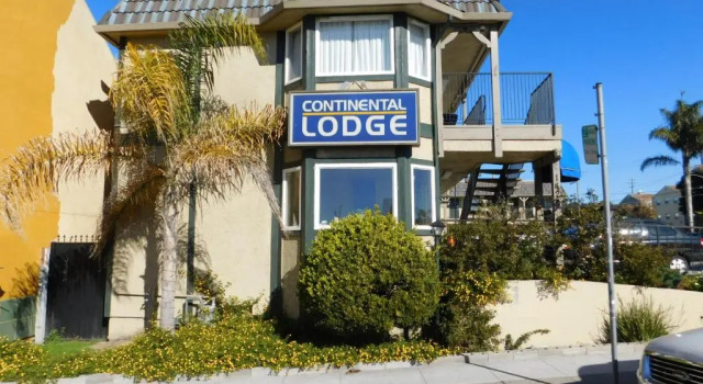 Continental Lodge, Забронировать Отель Окленд Область залива Сан-Франциско, рядом с Парк Lakeside Park and Garden Center
