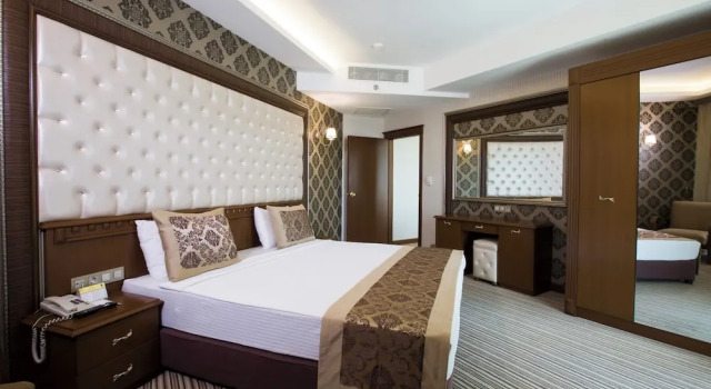 Люкс с видом на горы Grand Altuntas Hotel