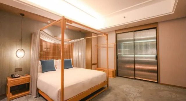 Люкс Deluxe Tai'an Blossom Tao Hotel