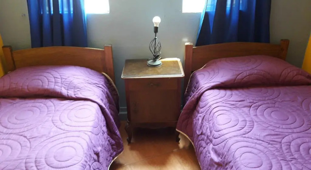 Hostal Recuerdos de Familia, Забронировать Отель Недорогие отели Вальпараисо, рядом с Atkinson Walk, недорого