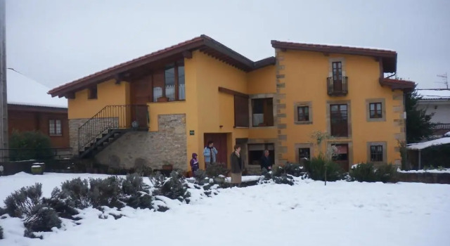 Апартаменты с 3 комнатами Apartamentos Rurales La Casa Vieja De Silió