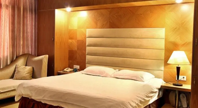 GreenTree Inn Anhui Heifei Jinding Plaza Business Hotel, Prenota Hotel Luyang Hefei