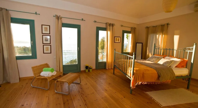 Вилла Electra Beachfront Villa