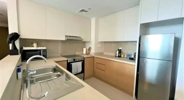 Elegant Luxury Apartment with Stunning Lake Views in Dubai Creek Harbour By ĀYA Boutique, Забронировать Апартаменты/квартира Отели Дубая с бассейном, Бассейн