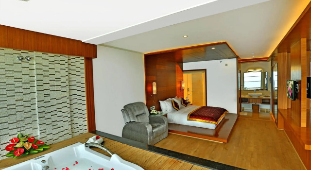 Plum Judy - The Leisure Hotel, Забронировать Отель СПА-отели штата Кералы, SPA-услуги