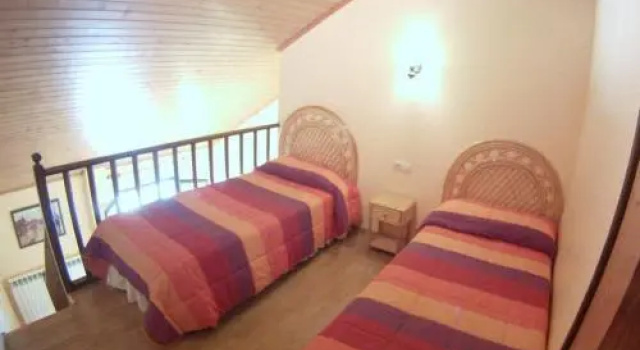Hotel Avet, Забронировать Отель Ла-Кома-и-ла-Педра Каталония