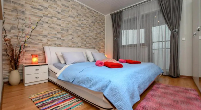 Apartment Camelia