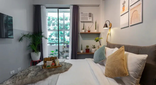 Люкс Buenbyahe Rooms  F Residences near Edsa