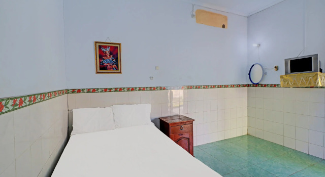 Двухместный номер Spot On Non-AC Hotel O Sekar Jagat Near Pantai Baluk Rening
