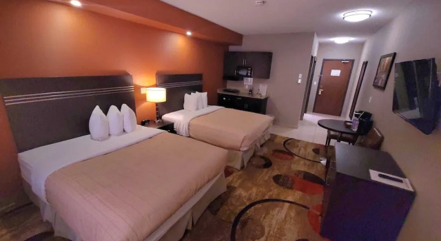 Четырёхместный номер Standard Wabasca Inn