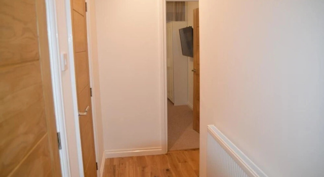London Bridge Apartment