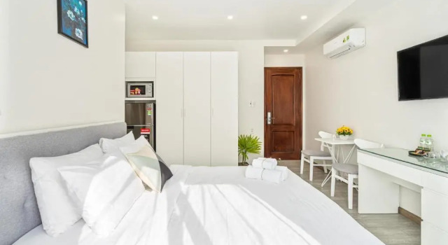 Двухместный номер Standard с видом на сад The Royal Hotel & Apartment - Phu My Hung