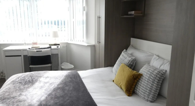 Grand Airport Ensuites, Rezervați Pensiune Pensiuni în Merseyside, Pensiune