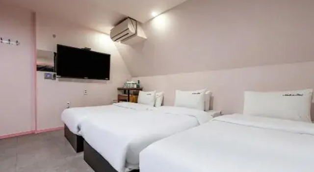 Номер Standard No.25 Hotel Busan Seomyeon Station