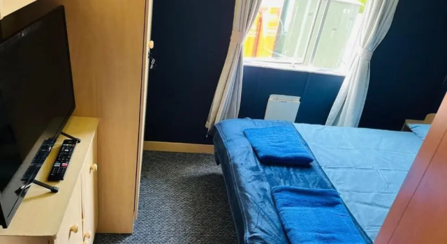 Коттедж 4-bed Seaside Caravan Free Wifi Pet Frie
