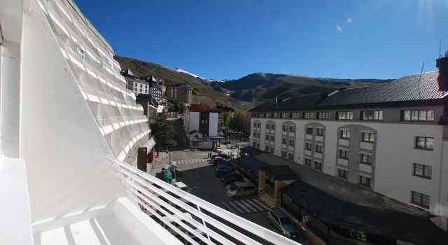 Апартаменты с 2 комнатами с видом на горы Edificio Montblanc
