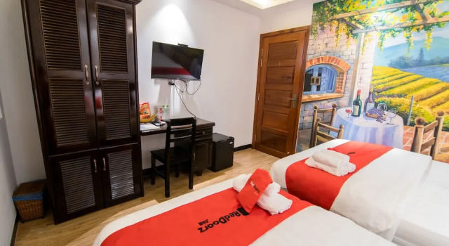 Номер Standard RedDoorz Plus near Ba Chieu Local Market