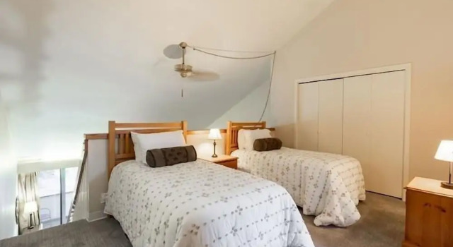 17 Vail Road 3 Bedroom Condo by RedAwning