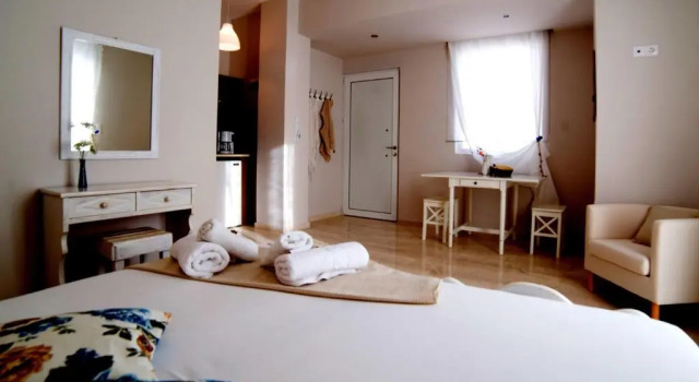 Студия Calma Apartments & Studios